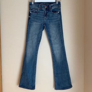 AMERICAN EAGLE Kick Boot Jeans